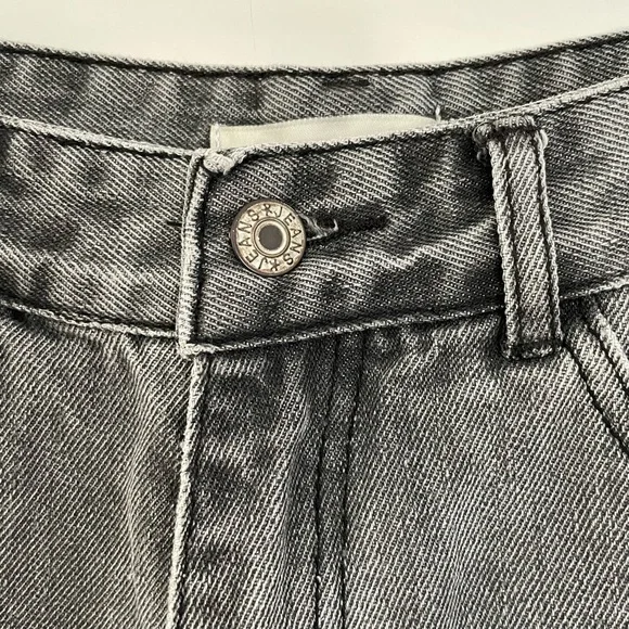 Delilah Heart High Waist Shorts - Picture 3 of 5